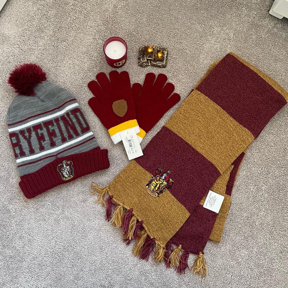 Harry Potter Gryffindor Accessory Set